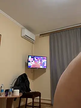 Snapshot of MilissaSee chatting on February 23, 5:50 pm MilissaSee online show from February 23, 5:50 pm