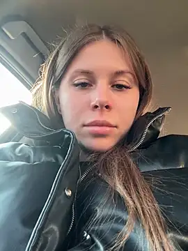 Snapshot of MilissaSee chatting on February 25, 10:58 am MilissaSee online show from February 25, 10:58 am