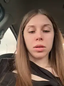 Snapshot of MilissaSee chatting on March 17, 12:57 pm MilissaSee online show from March 17, 12:57 pm