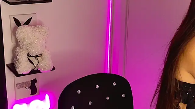 MissAmeliaa online show from October 28, 1:47 pm