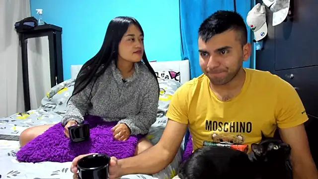 2ScarletandRyan8 online show from June 11, 9:07 am