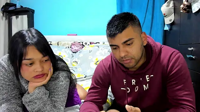 2ScarletandRyan8 online show from July 16, 9:04 am
