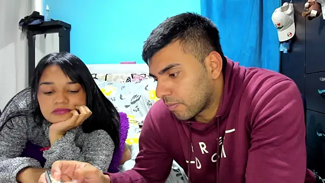 2ScarletandRyan8 online show from July 28, 11:17 am
