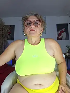 evelin hott online show from January 13, 3:45 am