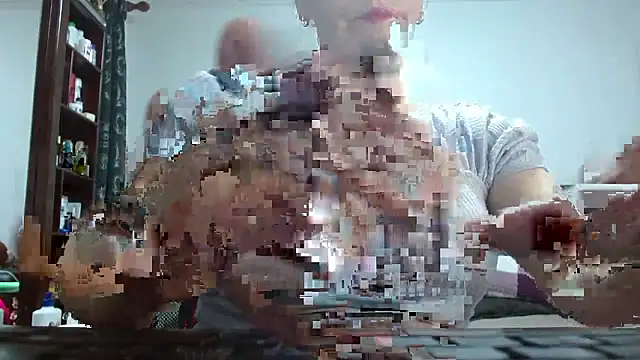 Snapshot of asleycavta chatting on January 10, 3:41 am asleycavta online show from January 10, 3:41 am