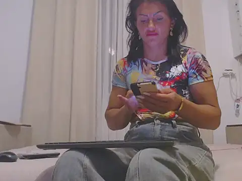 QueenMuscles online show from May 14, 9:54 pm