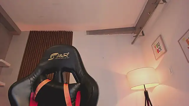 liam collins21 online show from February 8, 11:35 am