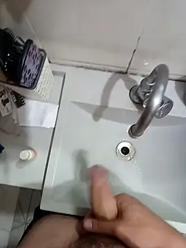 Snapshot of Brutao_ chatting on March 3, 6:36 pm Brutao online show from March 3, 6:36 pm