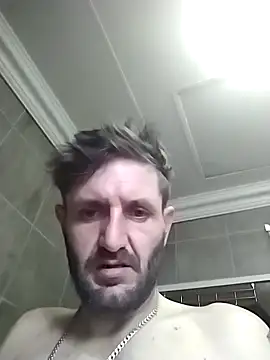 Nawtyslaveteen online show from January 12, 1:05 pm