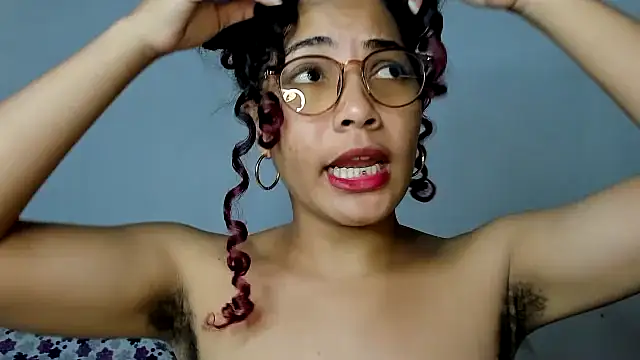 Snapshot of Jade_Dorthini chatting on March 8, 6:47 pm Jade Dorthini online show from March 8, 6:47 pm