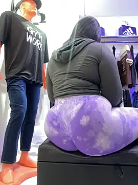 kim monti online show from November 16, 11:05 am