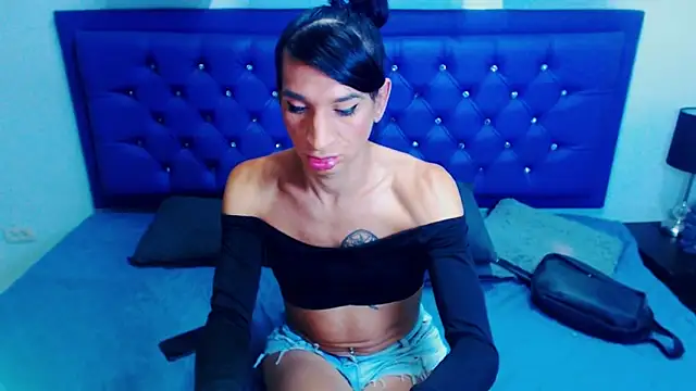 kiwii nasty online show from April 18, 1:53 am