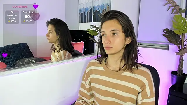 Feniix   online show from January 18, 3:20 am