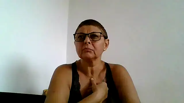 roseblak42 online show from September 20, 3:13 pm