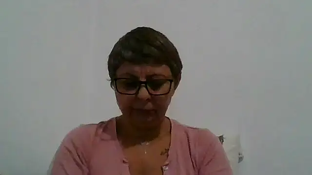 roseblak42 online show from November 9, 3:32 pm