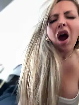  Abril-Office1 online show from February 27, 3:34 pm