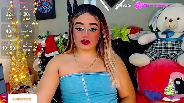 Snapshot of Amber_bigcock22 chatting on January 1, 12:00 am Amber bigcock22 online show from January 1, 12:00 am
