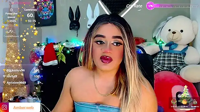 Snapshot of Amber_bigcock22 chatting on January 1, 3:02 am Amber bigcock22 online show from January 1, 3:02 am