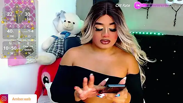 Snapshot of Amber_bigcock22 chatting on January 11, 11:46 pm Amber bigcock22 online show from January 11, 11:46 pm