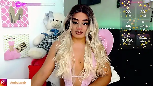 Snapshot of Amber_bigcock22 chatting on January 12, 12:01 pm Amber bigcock22 online show from January 12, 12:01 pm