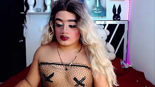 Snapshot of Amber_bigcock22 chatting on September 18, 11:23 am Amber bigcock22 online show from September 18, 11:23 am