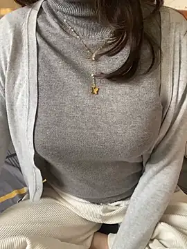 Ruby bear online show from February 10, 3:46 am