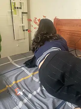 Ruby bear online show from March 8, 5:49 am