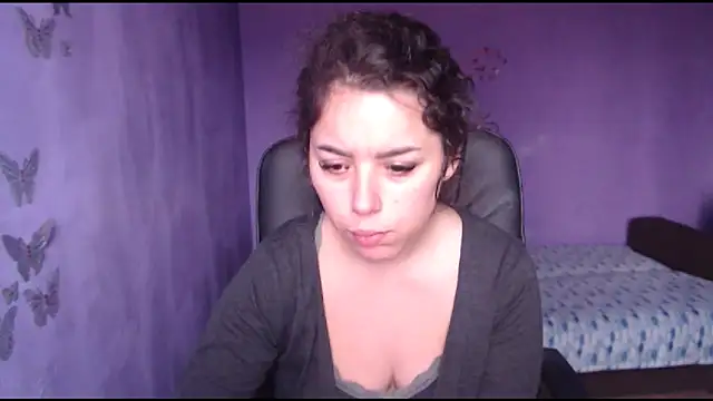 LovelyJulliette online show from January 22, 12:27 pm
