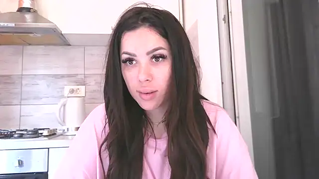 LovelyJulliette online show from May 20, 10:21 am