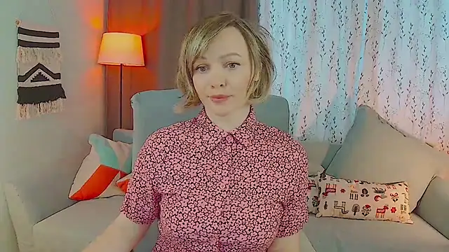 NandiSmile online show from January 9, 7:22 am