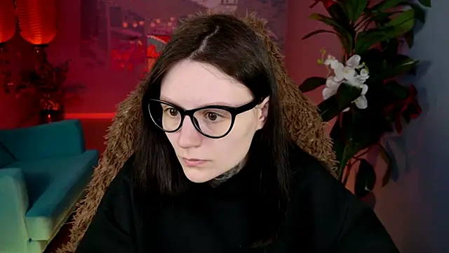 Snapshot of VeliraBraitberg chatting on April 26, 6:33 am VeliraBraitberg online show from April 26, 6:33 am