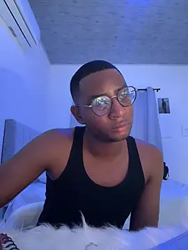 Snapshot of Arwens_bell08 chatting on March 5, 11:05 pm Arwens bell08 online show from March 5, 11:05 pm