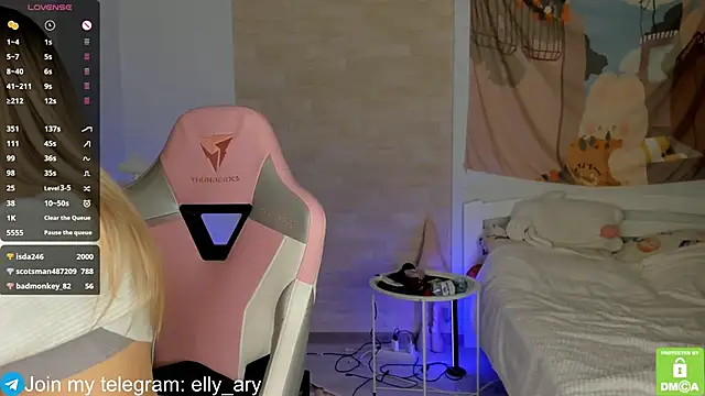 elly ary online show from February 13, 9:49 pm