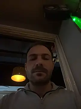 Adventurehotman online show from November 27, 3:25 pm