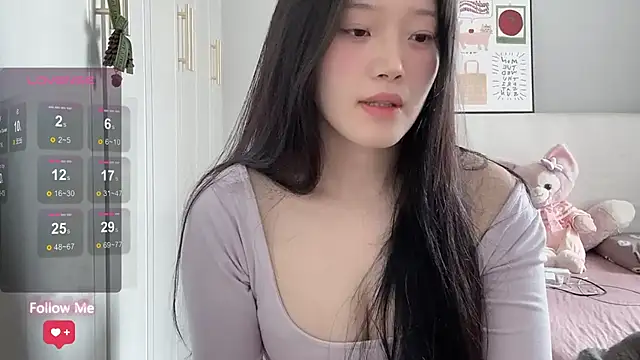 Snapshot of rose-u chatting on July 18, 12:37 am rose-u online show from July 18, 12:37 am