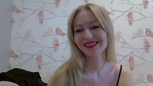 ZarinaSwift online show from March 1, 4:37 am