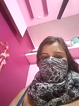 Snapshot of RESHMA_21 chatting on December 25, 8:50 pm RESHMA 21 online show from December 25, 8:50 pm