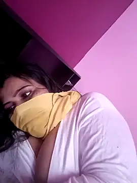 Snapshot of RESHMA_21 chatting on January 4, 11:48 pm RESHMA 21 online show from January 4, 11:48 pm