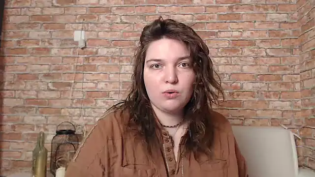 Amelia Kiss  online show from January 24, 12:52 am