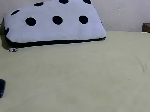 princess tyra online show from November 18, 2:06 am