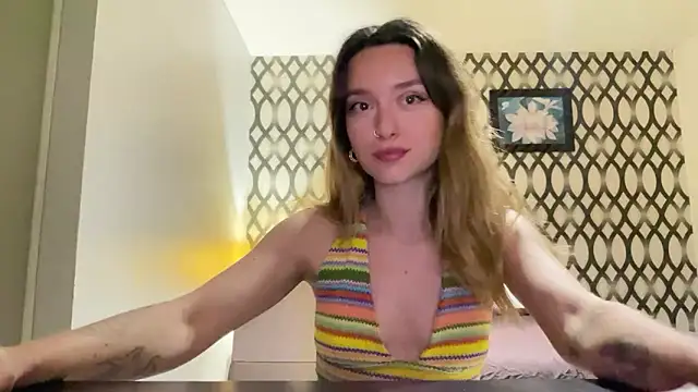 SirenaBelle online show from December 13, 11:50 pm