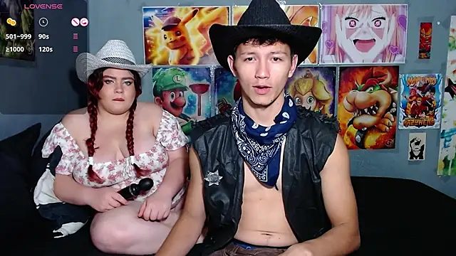 Snapshot of javiandkaty_ chatting on October 27, 5:33 am javiandkaty online show from October 27, 5:33 am