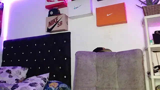 king  Black online show from February 22, 12:27 am