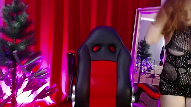 Snapshot of rubiblues chatting on December 13, 8:26 pm rubiblues online show from December 13, 8:26 pm