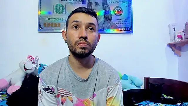 Bad Couple 1 online show from December 12, 1:10 am