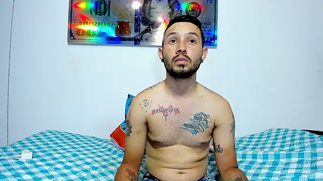 Bad Couple 1 online show from December 18, 9:29 pm