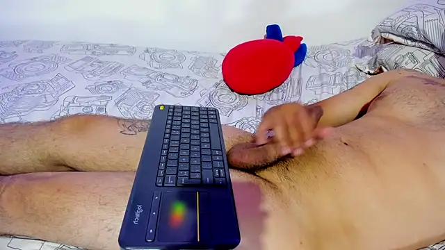 Bad Couple 1 online show from December 27, 8:24 am