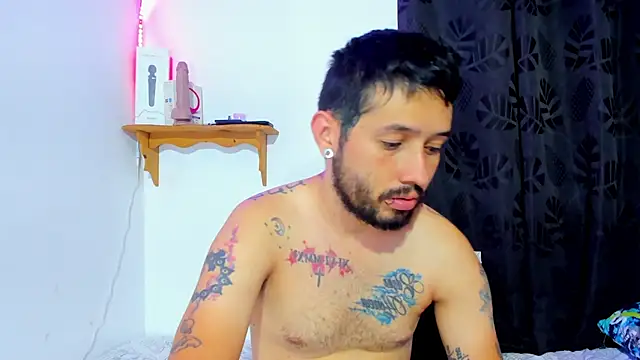 Bad Couple 1 online show from February 22, 7:01 am