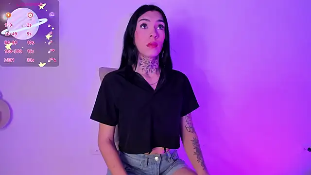 Camila Coxx online show from June 18, 6:13 am