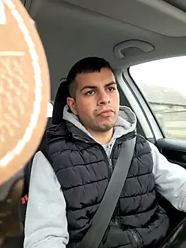 hornny1995 online show from December 24, 9:06 am